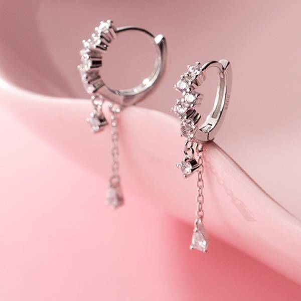 SERA 925 Sterling Silver Fresh Row Diamond Korean Style Earrings