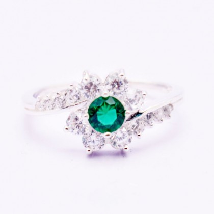 Sera 925 Sterling Silver Engagement Ladies Ring LRL08